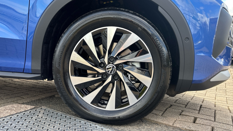 Volkswagen T-Roc 1.5 eTSI 150 Life 5dr DSG Petrol Hatchback